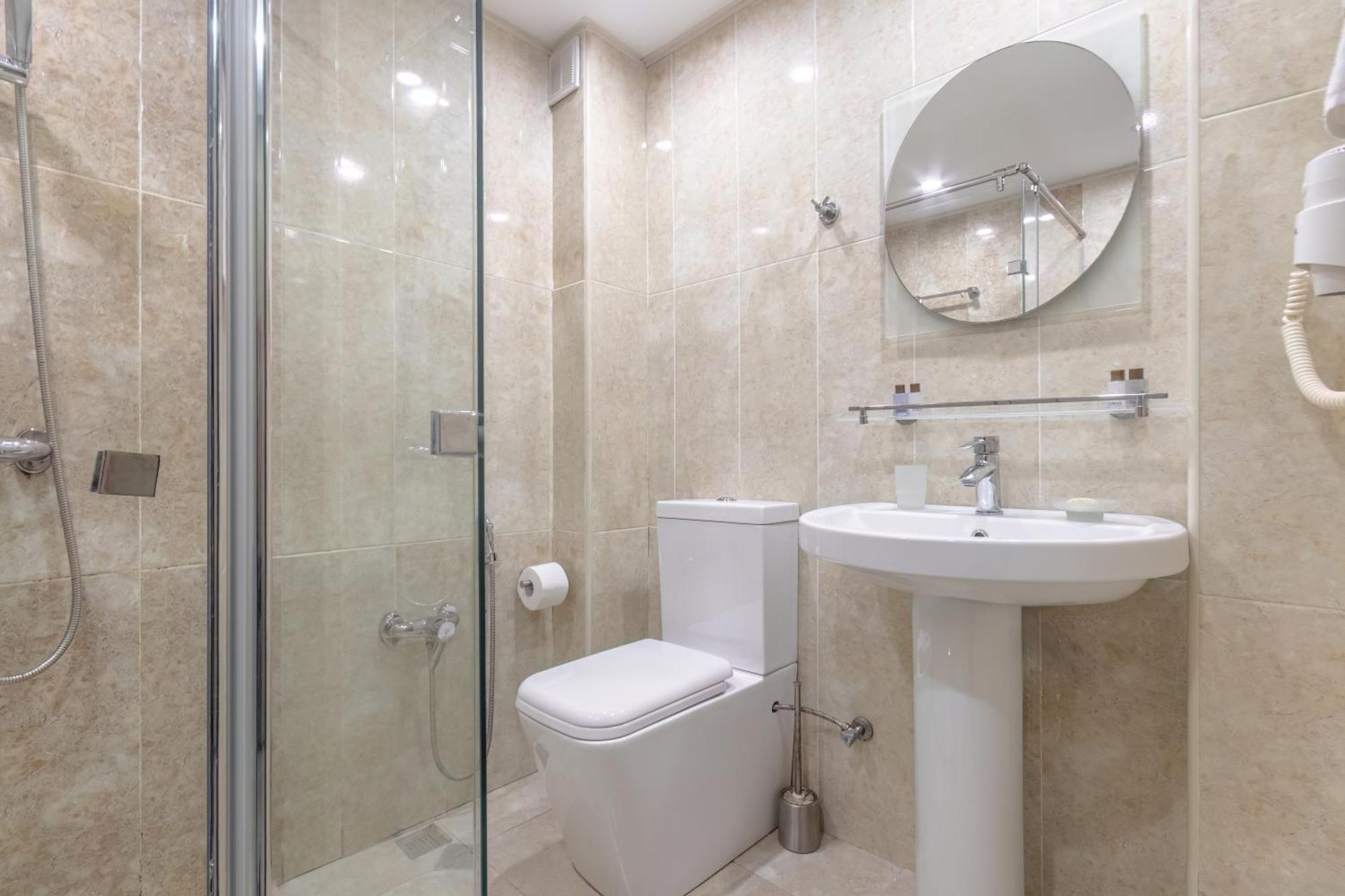 Deluxe Hotel Баку Экстерьер фото
