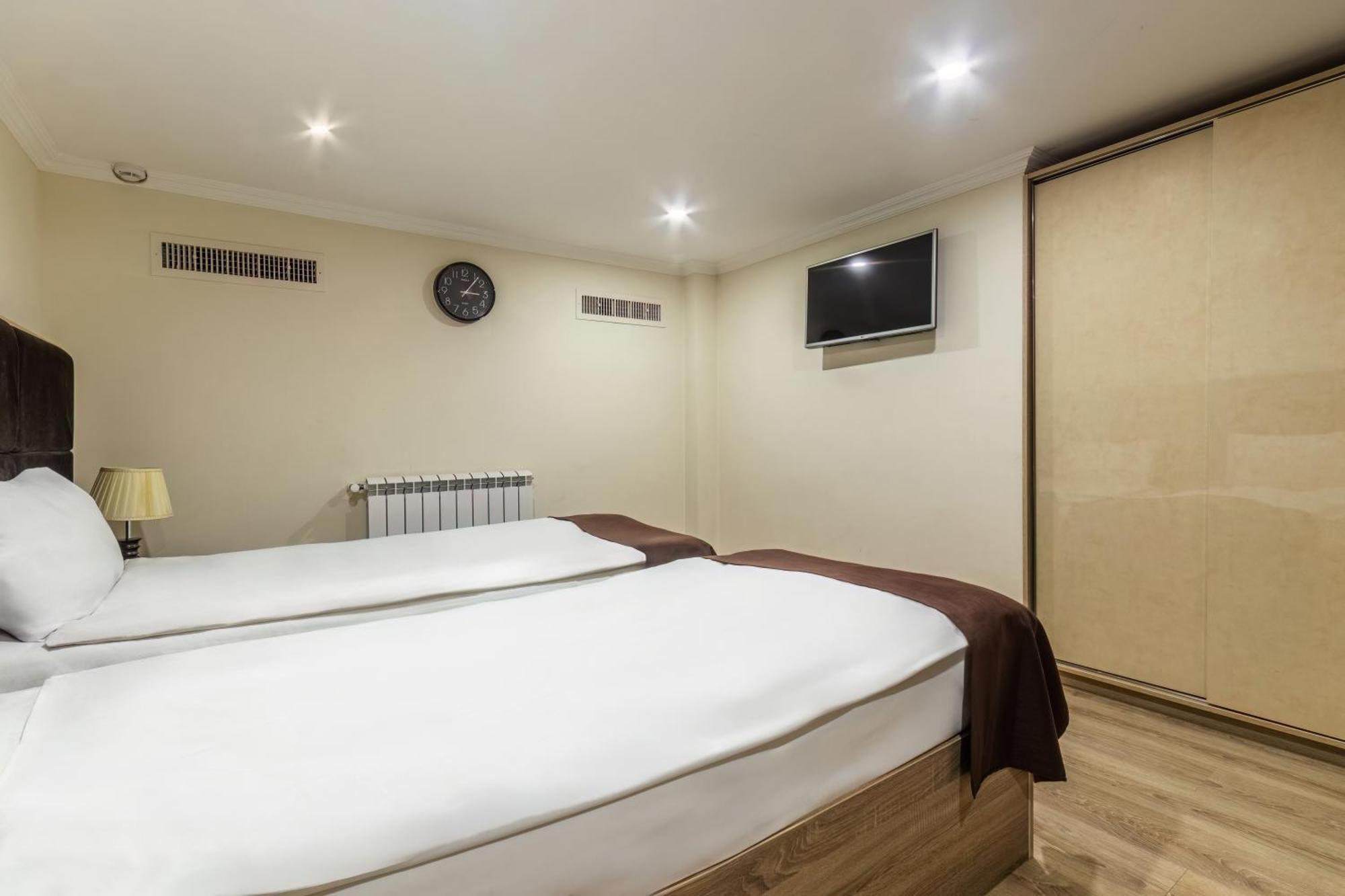 Deluxe Hotel Баку Экстерьер фото