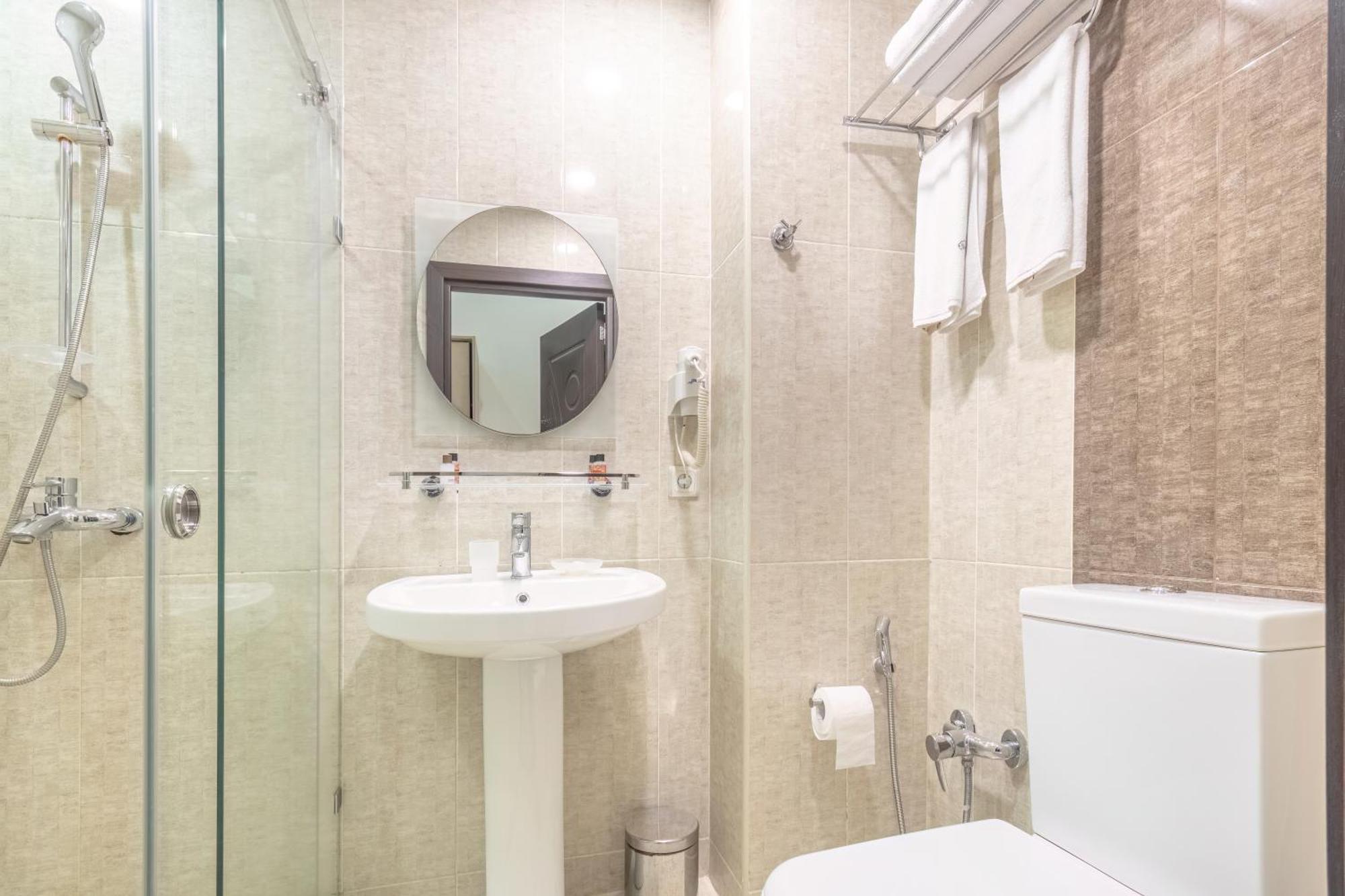 Deluxe Hotel Баку Экстерьер фото