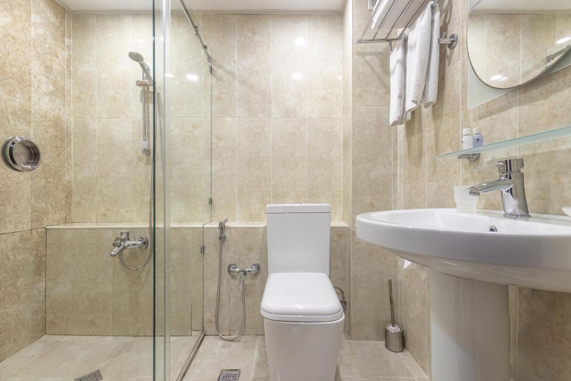 Deluxe Hotel Баку Экстерьер фото