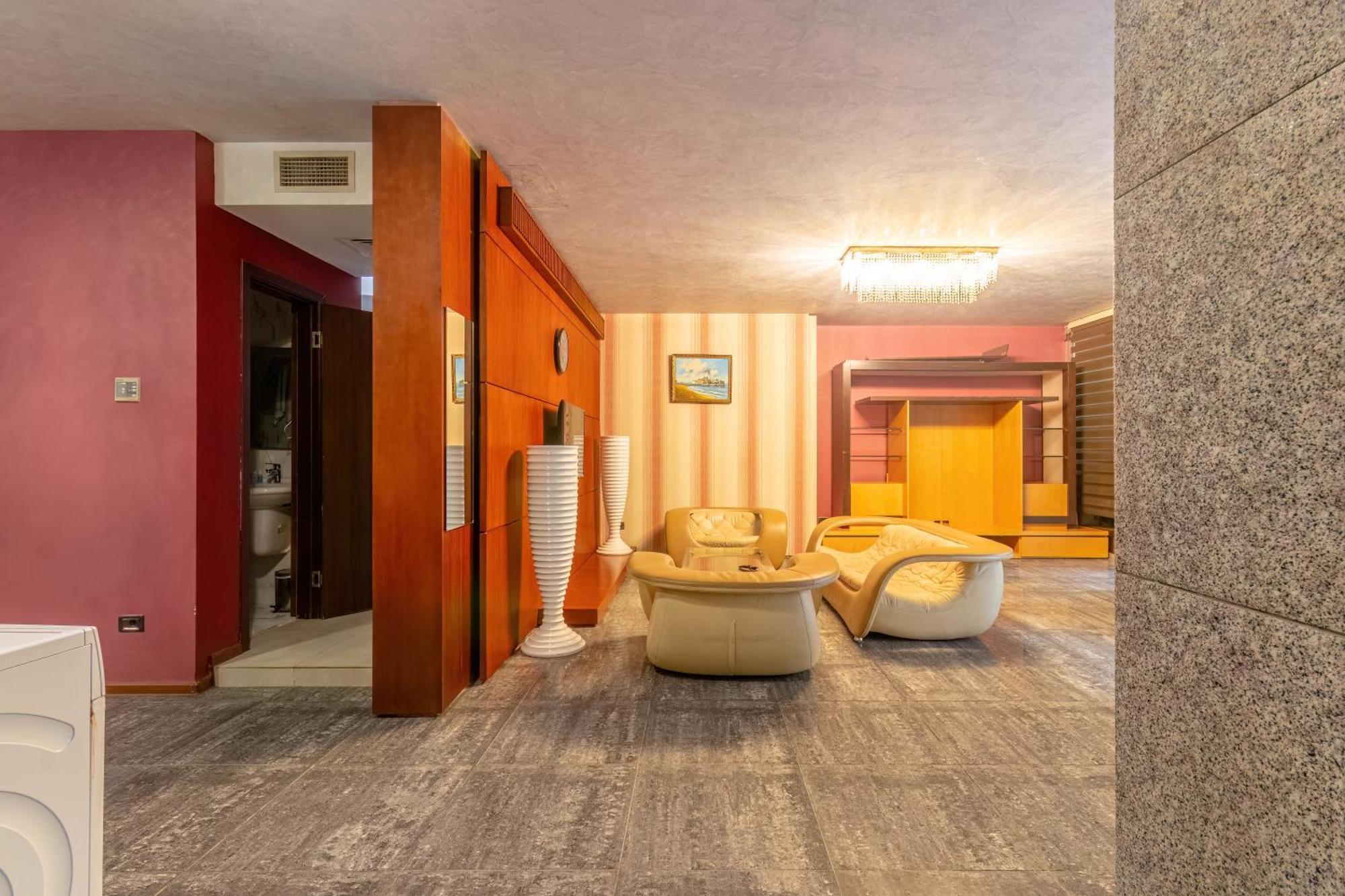 Deluxe Hotel Баку Экстерьер фото